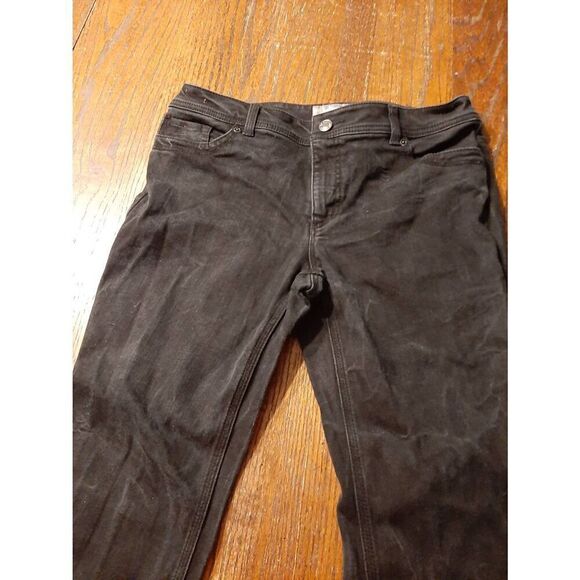 Size .5 Regular Chicos So Slimming Black Faded Look Raw Hem Denim Jeans - Picture 2 of 11